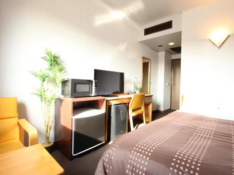 HOTEL LiVEMAX BUDGET Utsunomiya Bagian luar foto